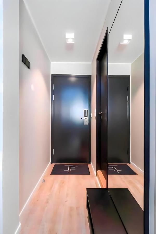 Queen Astrids Aparthotel Oslo Exteriör bild