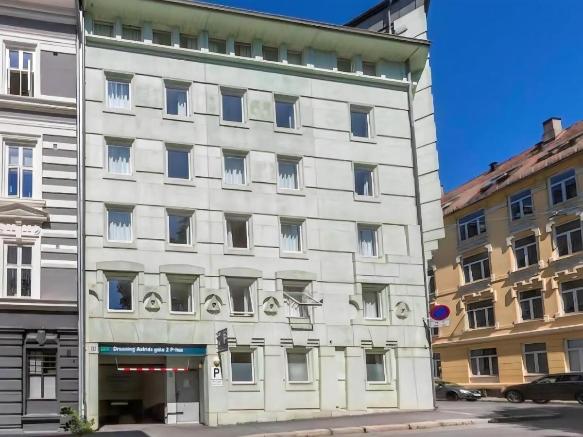 Queen Astrids Aparthotel Oslo Exteriör bild